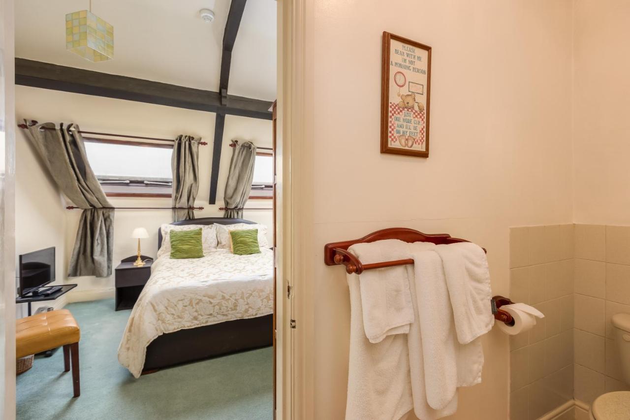 Crossways Bed & Breakfast Pickering